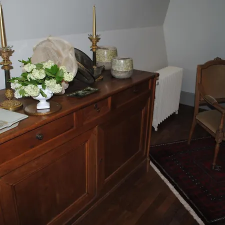 Dans Un Chateau Dans Le Anjou 3*