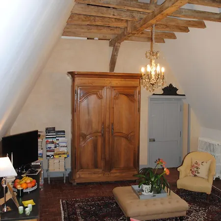 Dans Un Chateau Dans Le Anjou