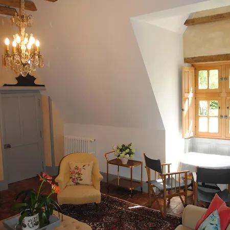 Konukevi Dans Un Chateau Dans Le Anjou